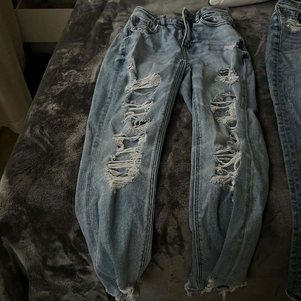 american eagle mom jeans ripped